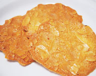 アーモンドチュイル